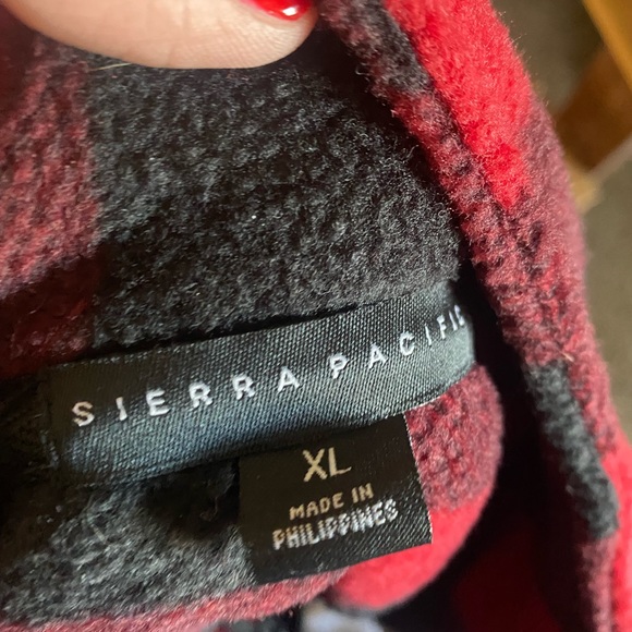 Paws flannel - Picture 5 of 5